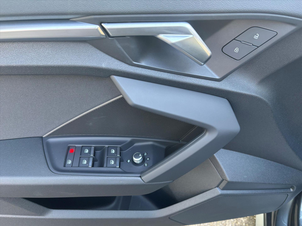 Audi A3 sportback 35 tfsi 150pk s-tronic s-line|acc| led| carplay|rijklaar 