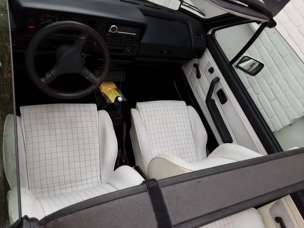 Volkswagen Golf 1.8