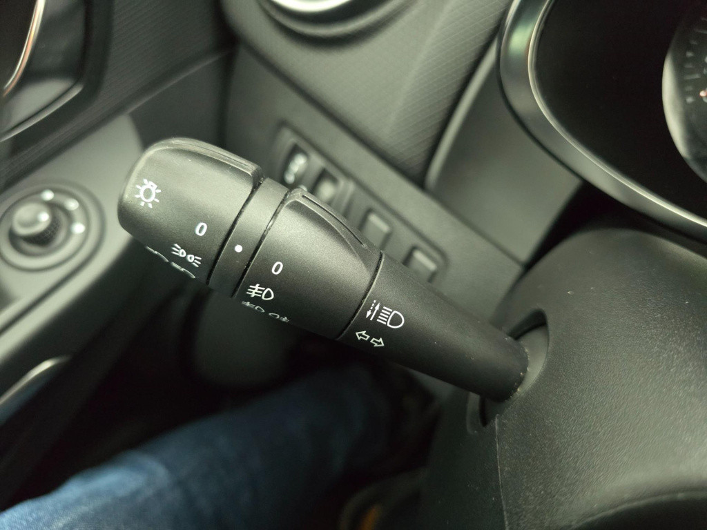Renault Clio 0.9 tce met cruisecontrol en trekhaak | tweedehands renault cl
