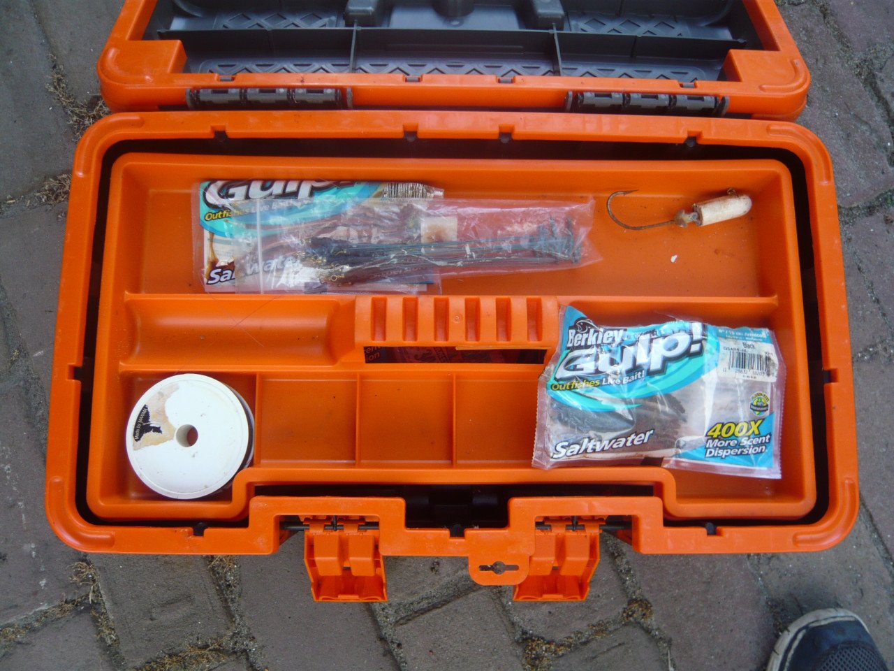Viskoffer met inhoud