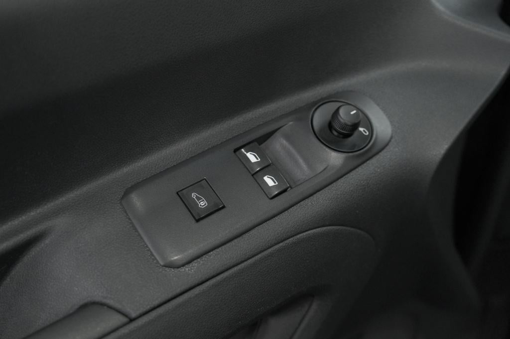 Peugeot Partner 1.5 bluehdi 100 s&s l1 | passagiersbank |  apple carplay | 