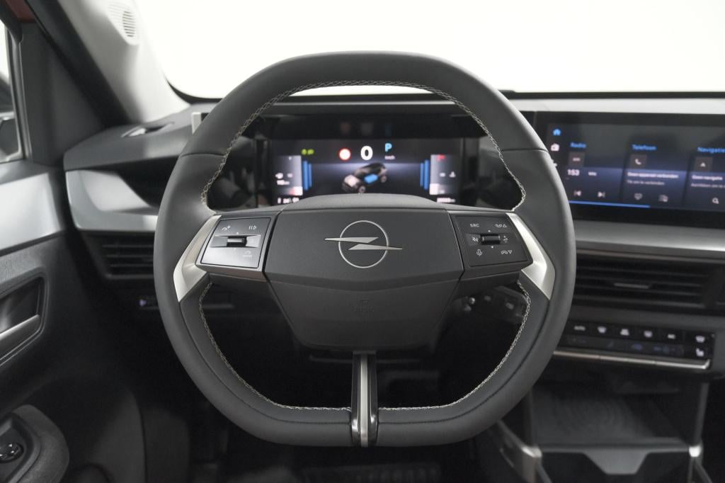 Opel Frontera 1.2 turbo hybrid 110 gs | stoelverwarming en stuurwielverwarm