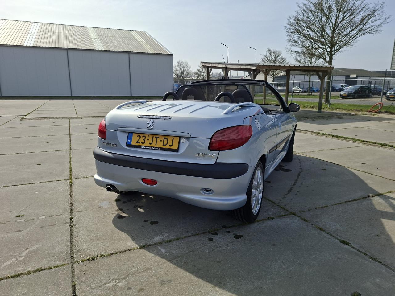 Peugeot 206cc