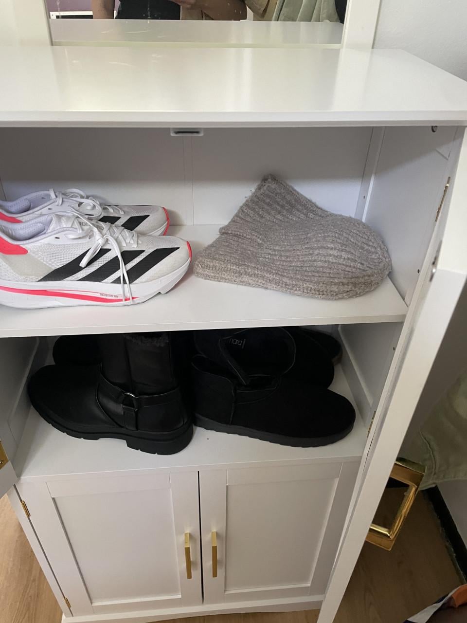 Nieuw kast