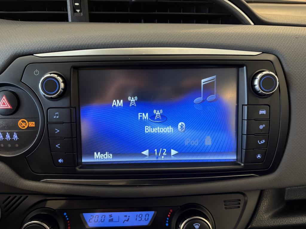 Toyota Yaris 1.5 hybrid dynamic