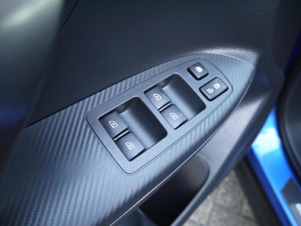 Mitsubishi Eclipse Cross 2.4 phev black edition|rijklaar