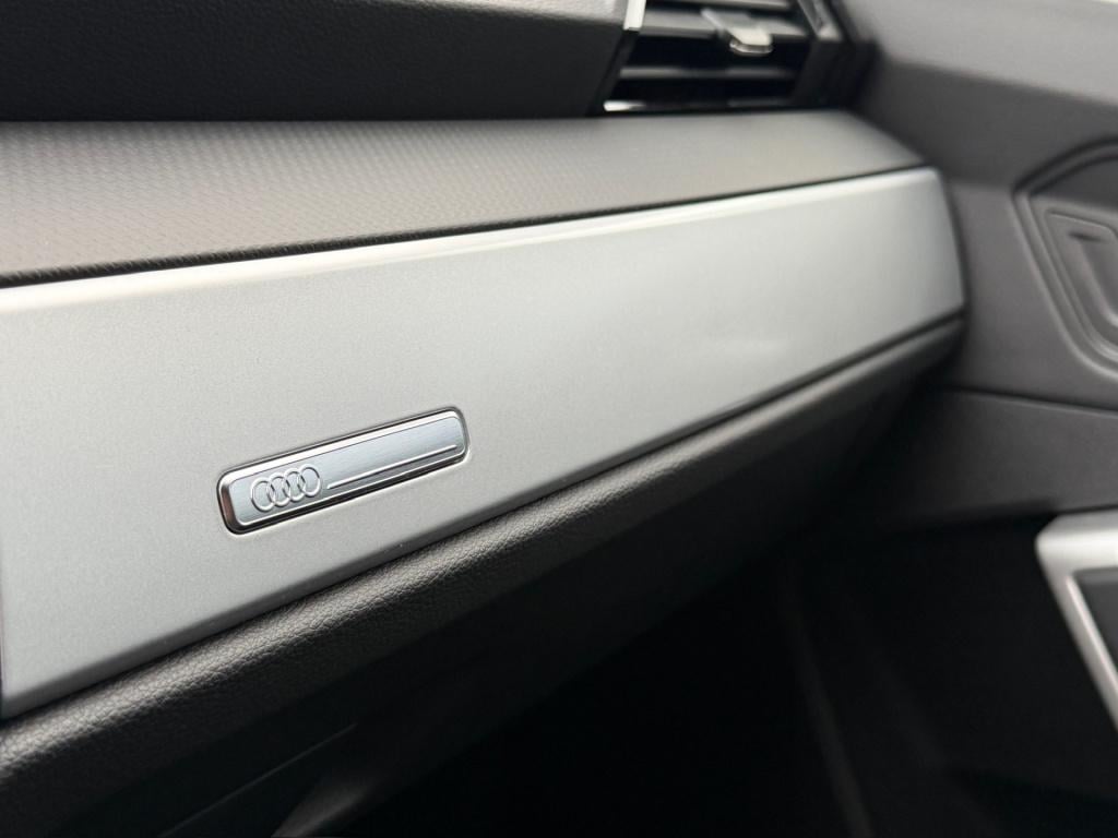 Audi Q3 35 tfsi 150pk s-tronic advanced | trekhaak | camera | keyless | ele