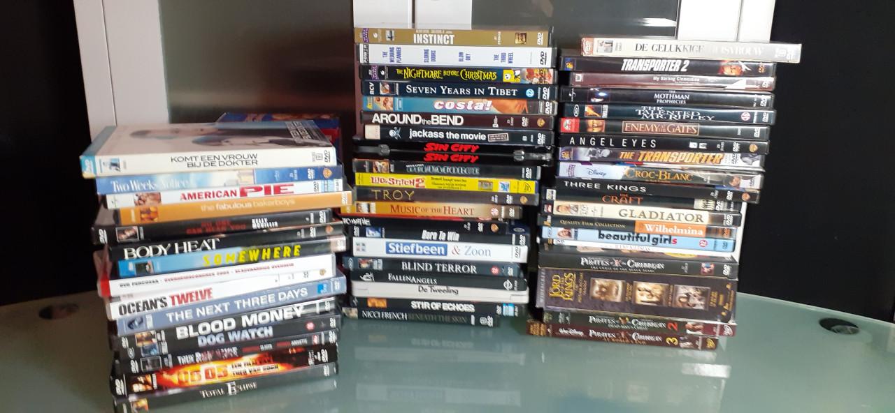 Dvd,s banaanen doos vol