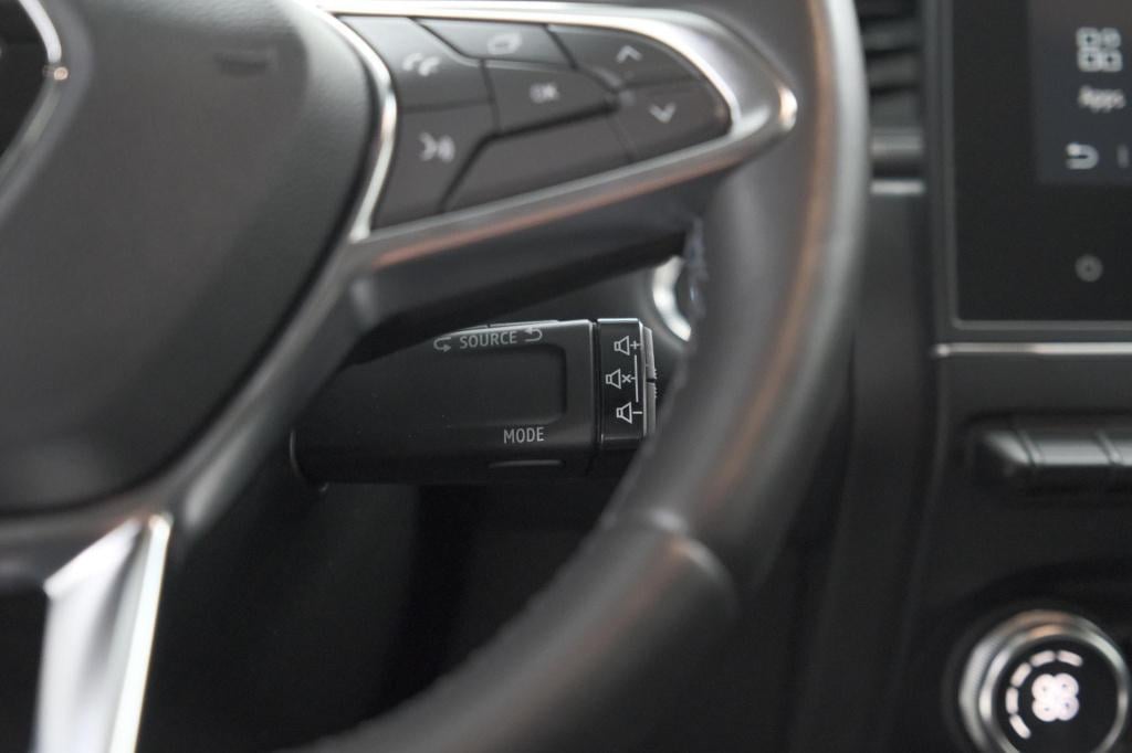 Renault Captur 1.6 e-tech plug-in hybrid 160 techno | dodehoekdetectie | ad