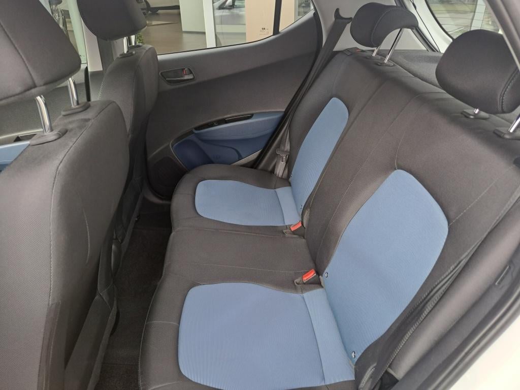 Hyundai I 10 1.0i i-motion comfort | 15.021 km !! | 1e eig. | nl auto | aut