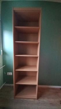 Stevige boekenkast 1.75 hoog en 55 cm breed