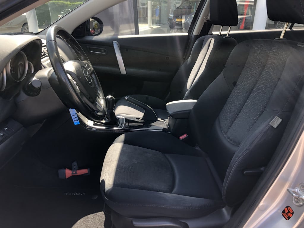 Mazda 6 sportbreak 2.0 s-vt touring trh 12 mnd. bovag garantie