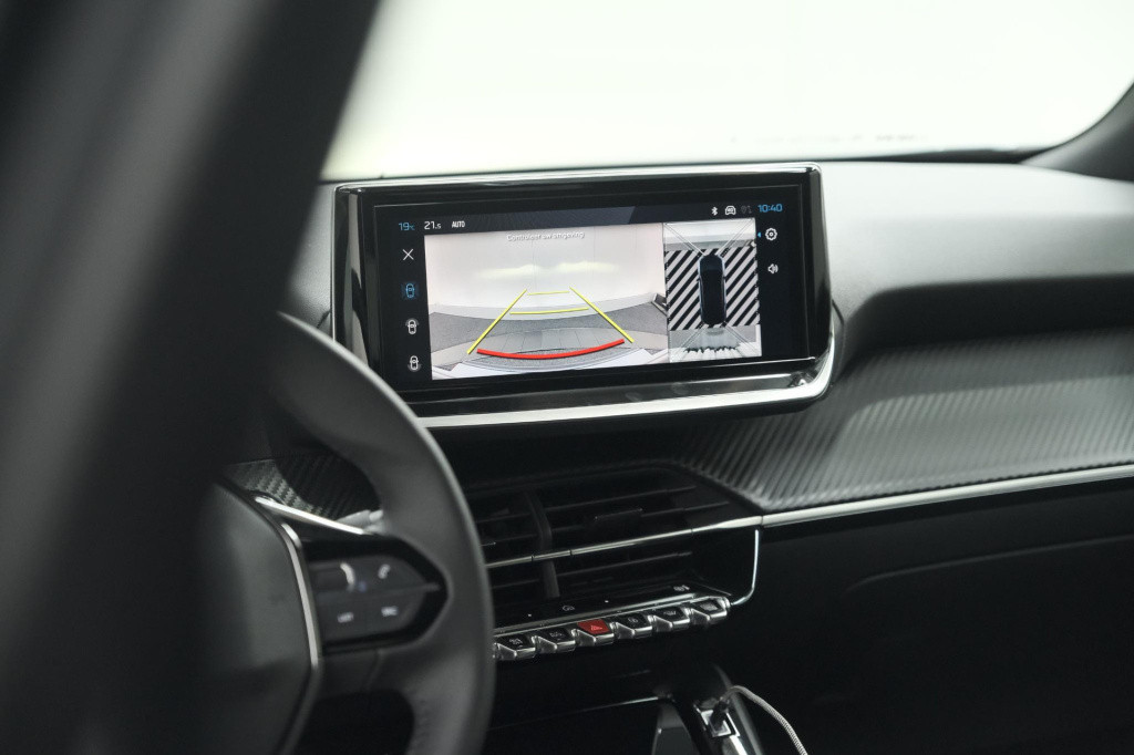 Peugeot 2008 puretech 130 eat8 allure | 360 camera | adaptieve cruise contr