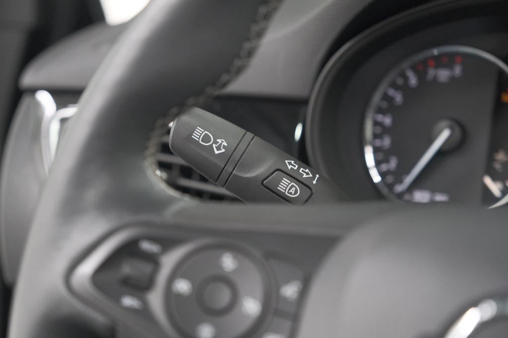 Opel Astra 130 business elegance | schuif-/kanteldak | camera | stoelventil