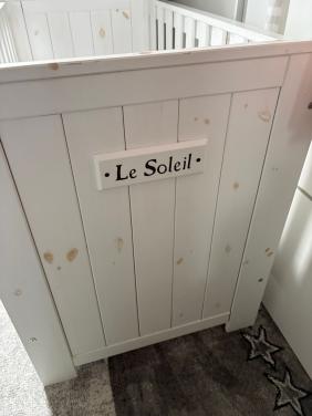 La Soleil whitwash ledikantje compleet met diversen