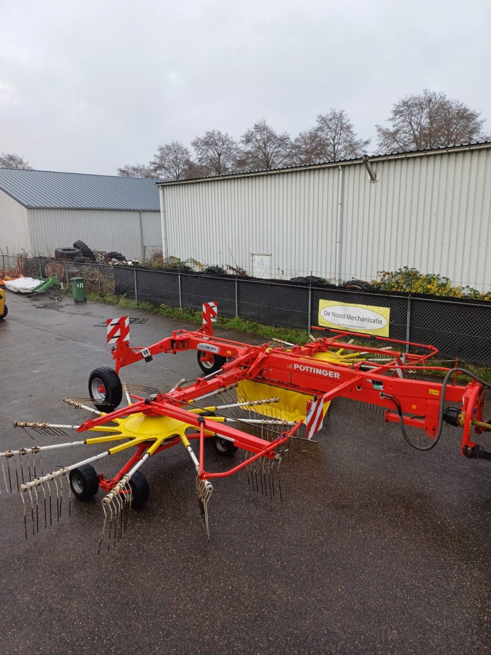 Pottinger Type:Top 881 A Bouwjaar:2012 Werkbreedte:8.80