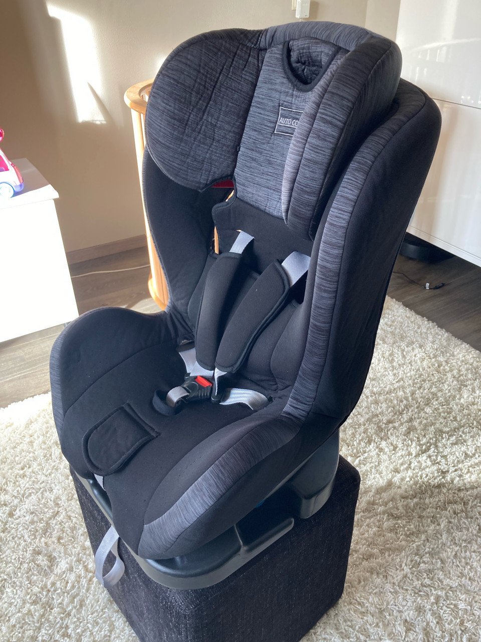 2 meegroei autostoelen met ligstand  – €150 voor beide