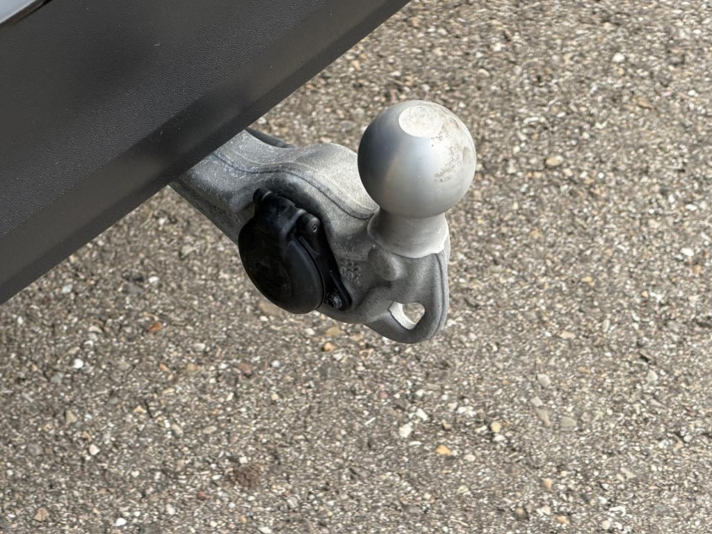 Volkswagen Tiguan 1.5 etsi life | camera | trekhaak | dode hoek | rijklaar 