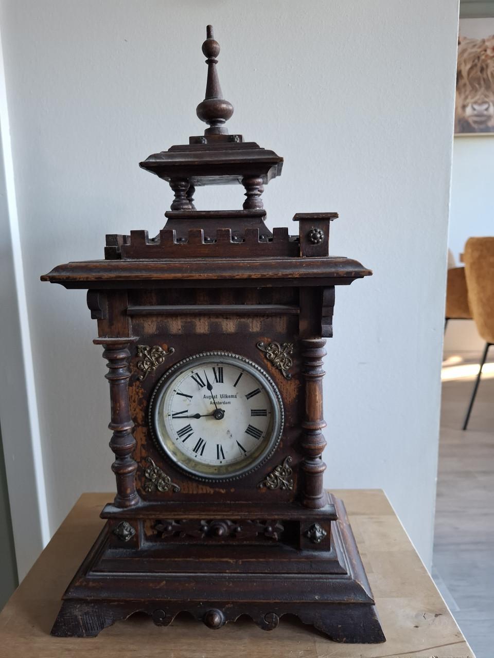 Oude klok