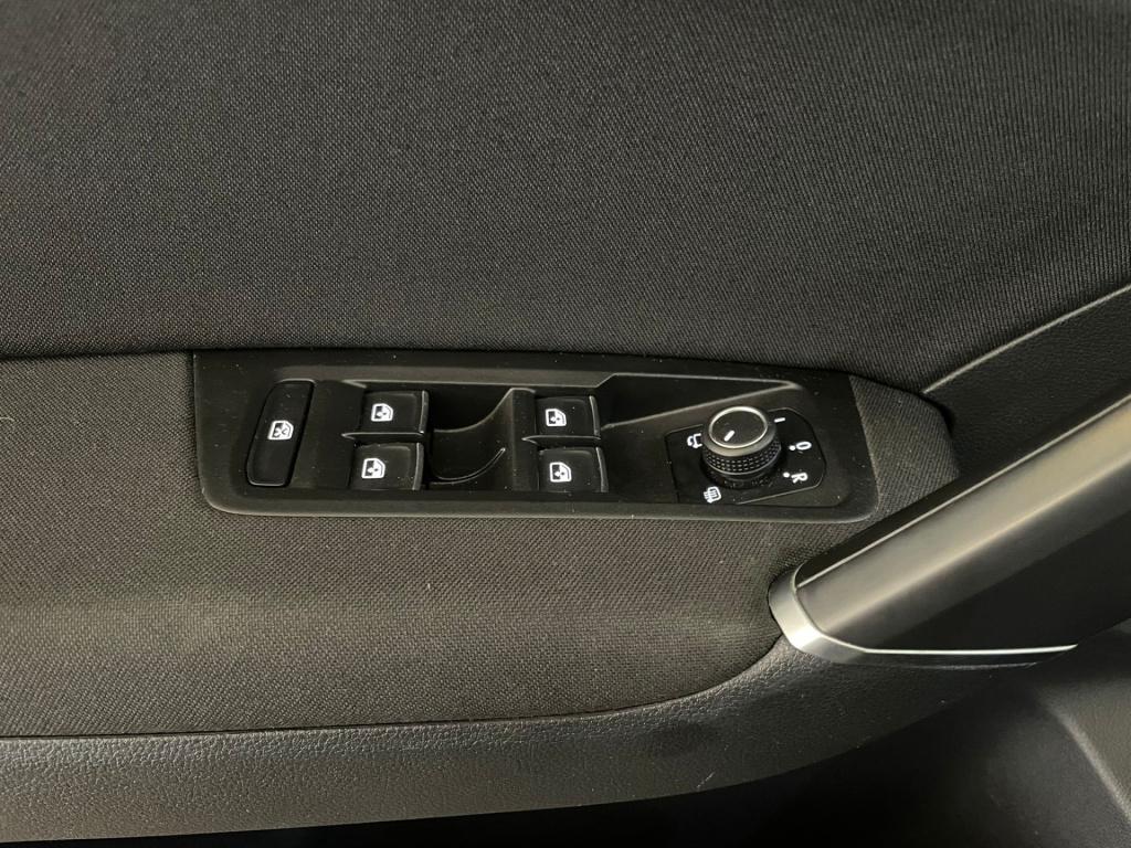 Volkswagen Touran 1.5 tsi highline