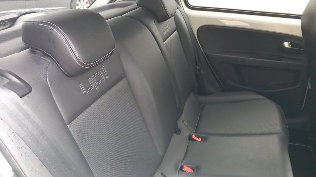 Volkswagen UP! up 1.0 high bleumotion