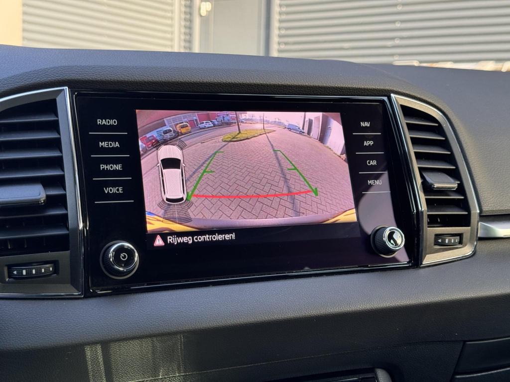 Skoda Karoq 1.5 tsi act business edition automaat nl-auto, vol-leder!