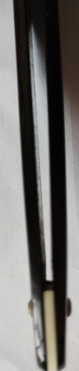 Barbiersmes FRIEDRICH HERDER.