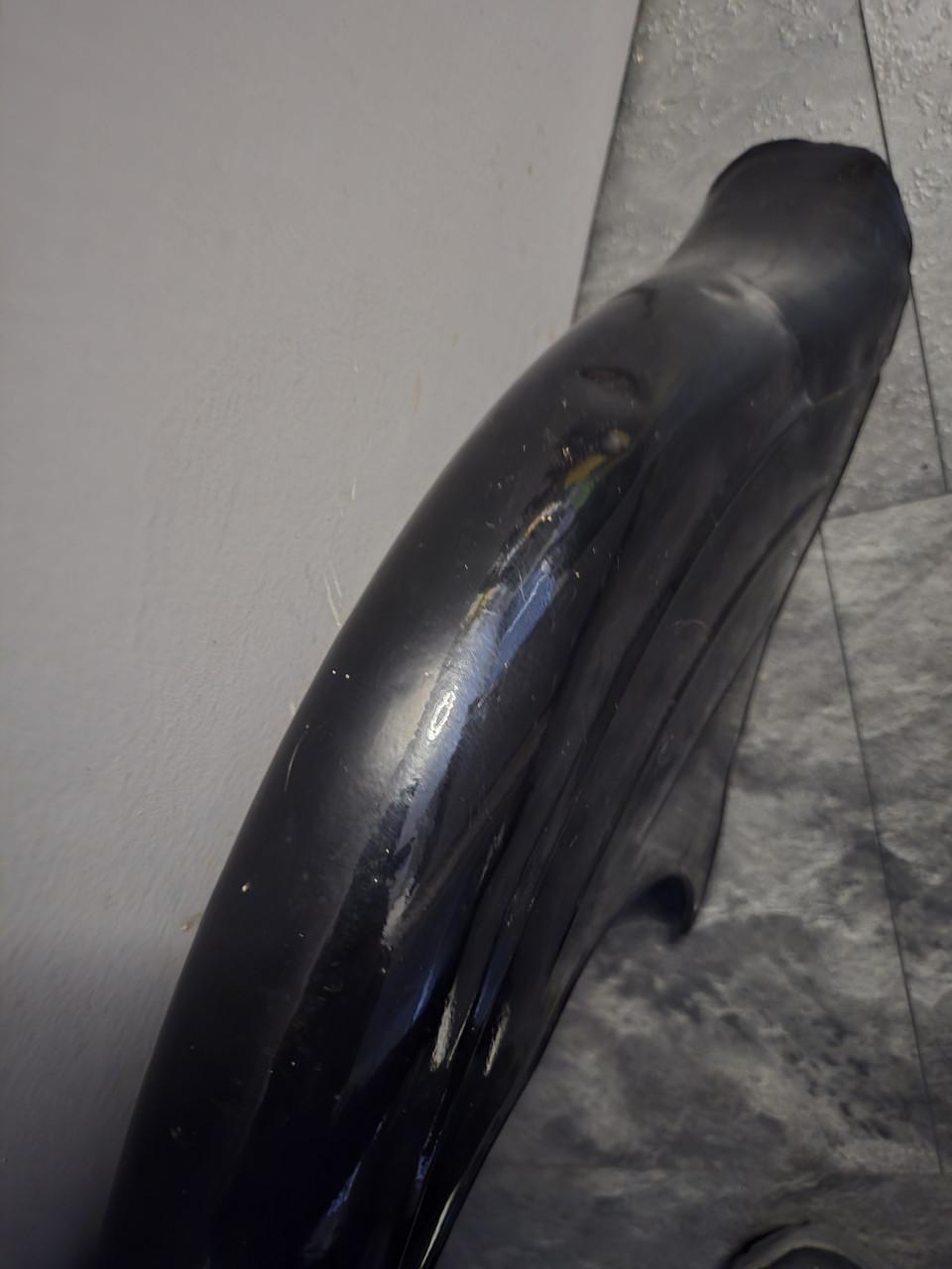 Voorspatbord Berini brommer m 21 Heeft wat kleine deukjes. Bieden mag.