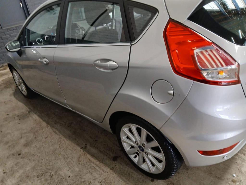 Ford Fiesta 1.0 ecoboost titanium