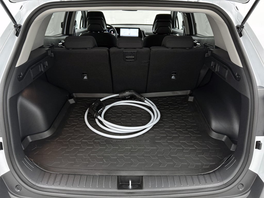 Kia Sportage 1.6 t-gdi plug-in hybrid awd dynamicline | sidebars | lichtmet