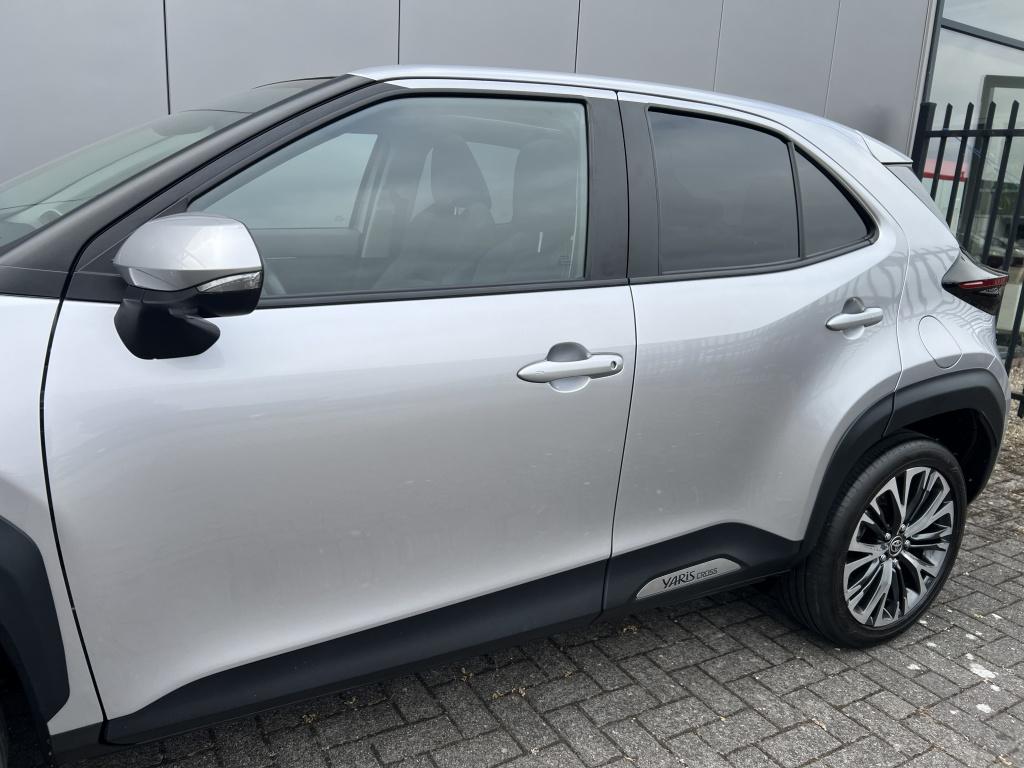 Toyota Yaris Cross 1.5 hybrid executive | head up display | 360 camera | tr