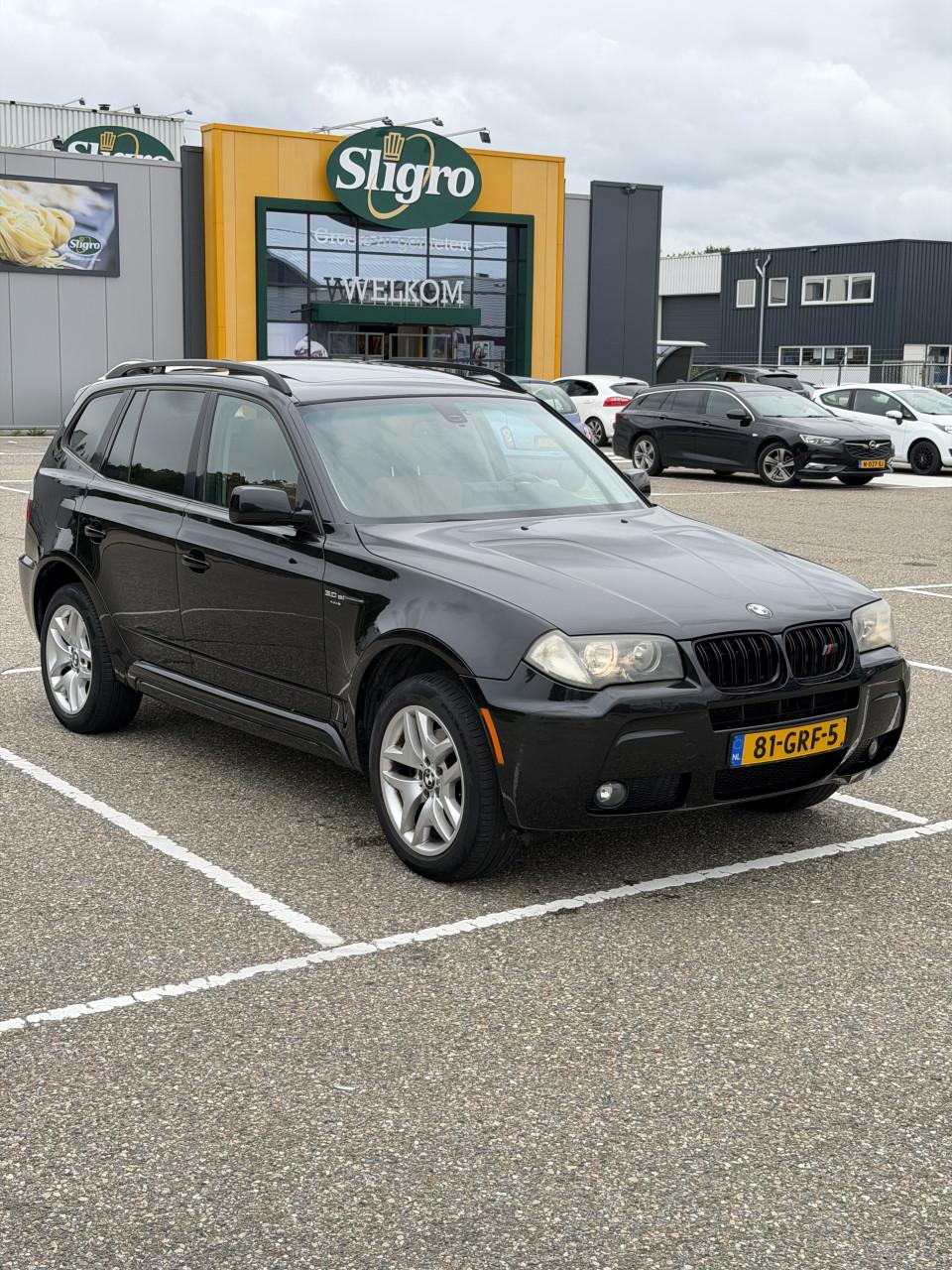 BMW X3 E83 3.0 si 4X4 xDrive M-uitvoering 275PK Automaat