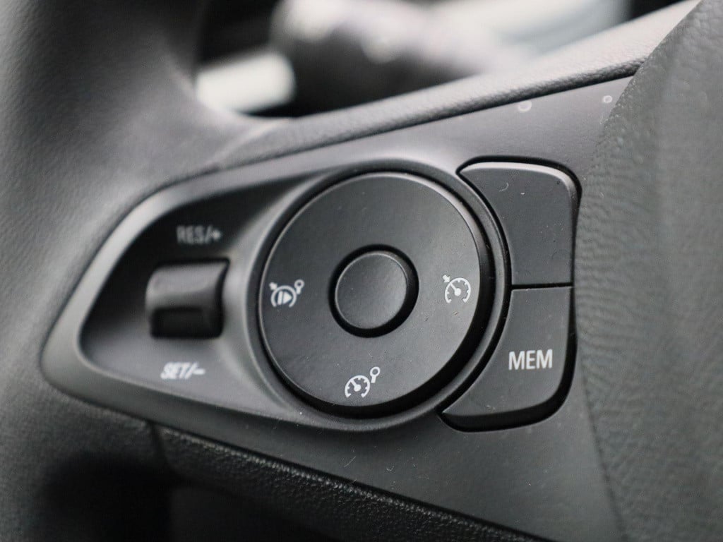 Opel Corsa 1.2 edition | airco | apple carplay/android auto | 16" lichtmeta