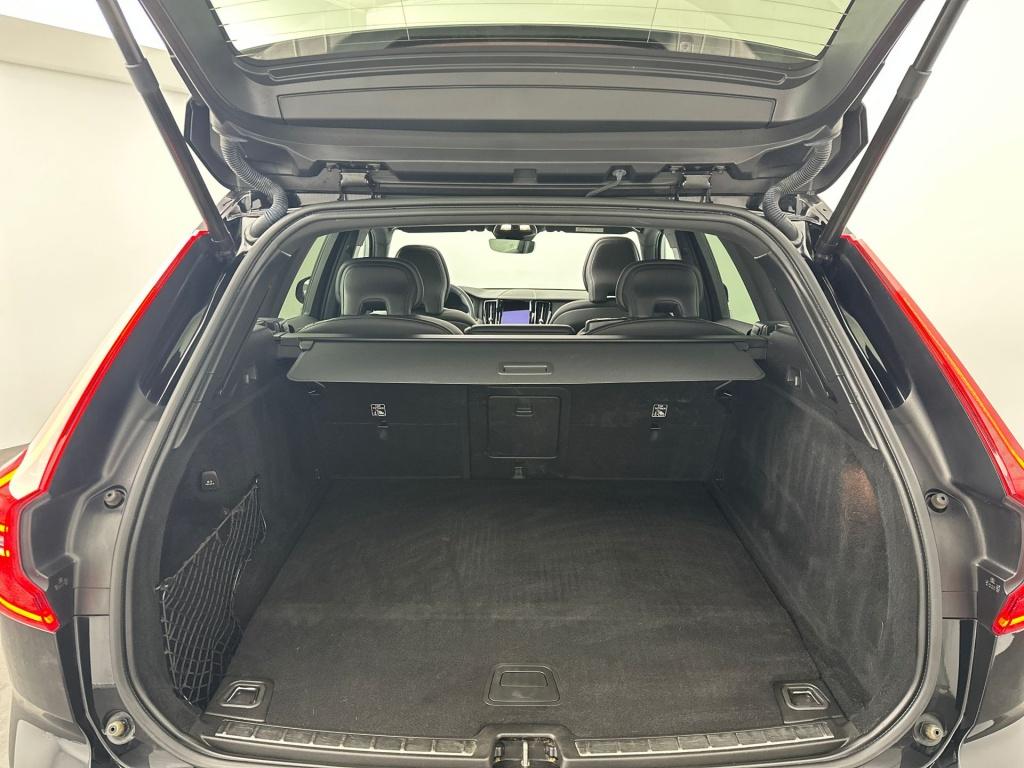 Volvo XC60 t6 340pk recharge r-design| pano| adap.cruise| standkachel| came