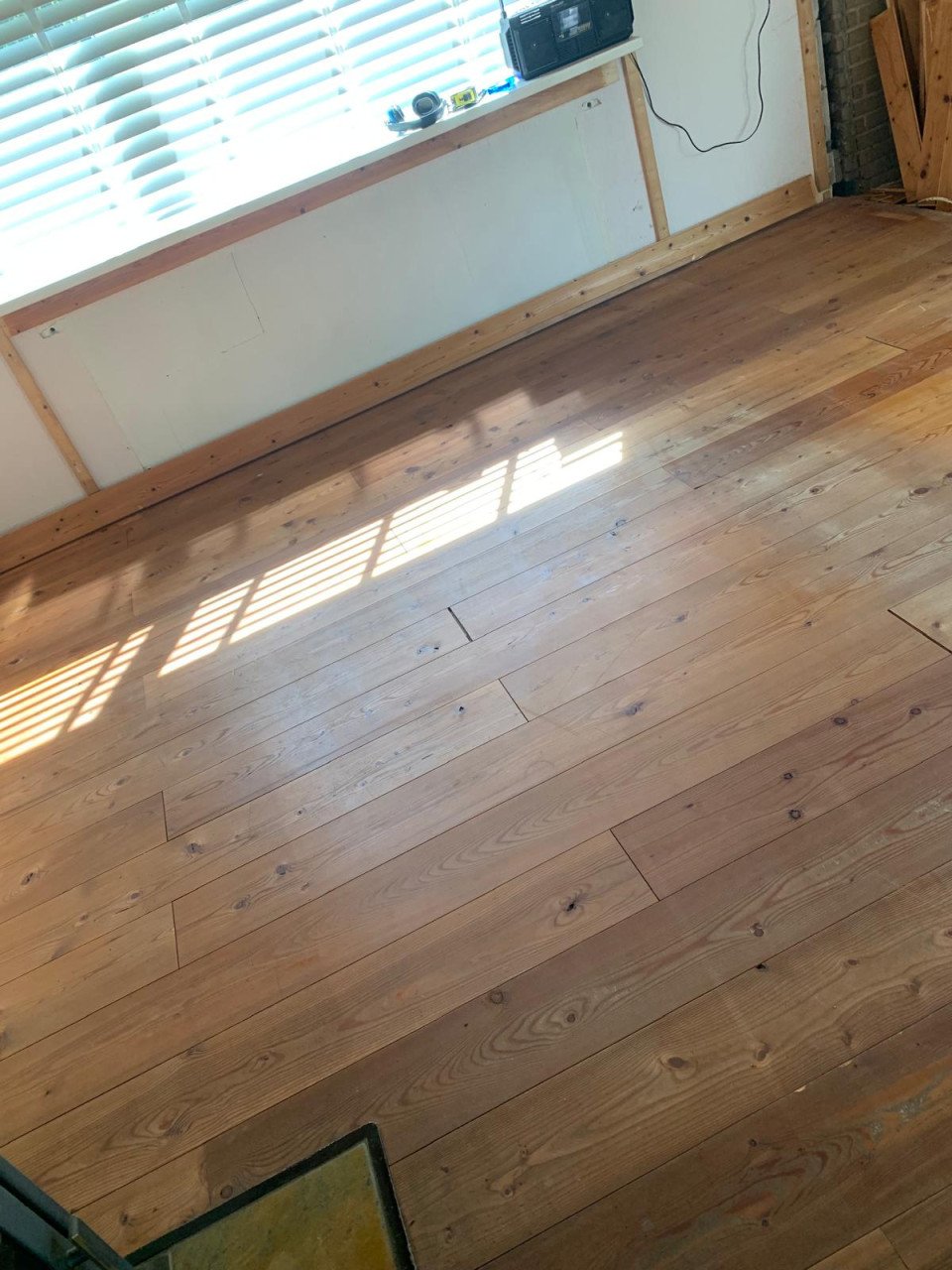Oude massief houten  vloer