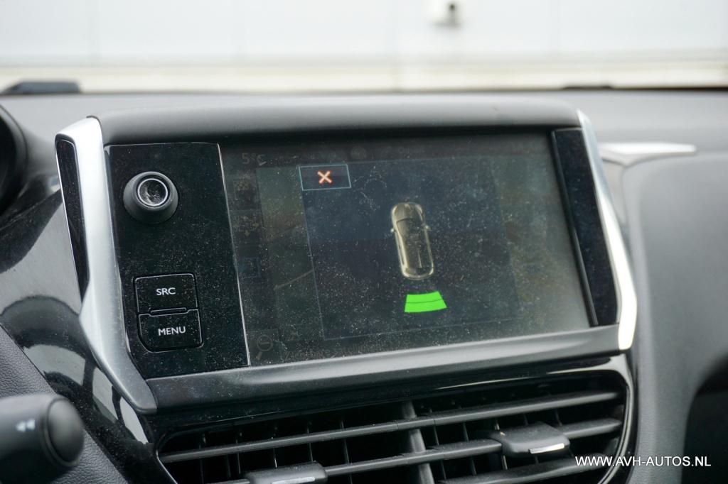 Peugeot 208 1.2 puretech blue lion