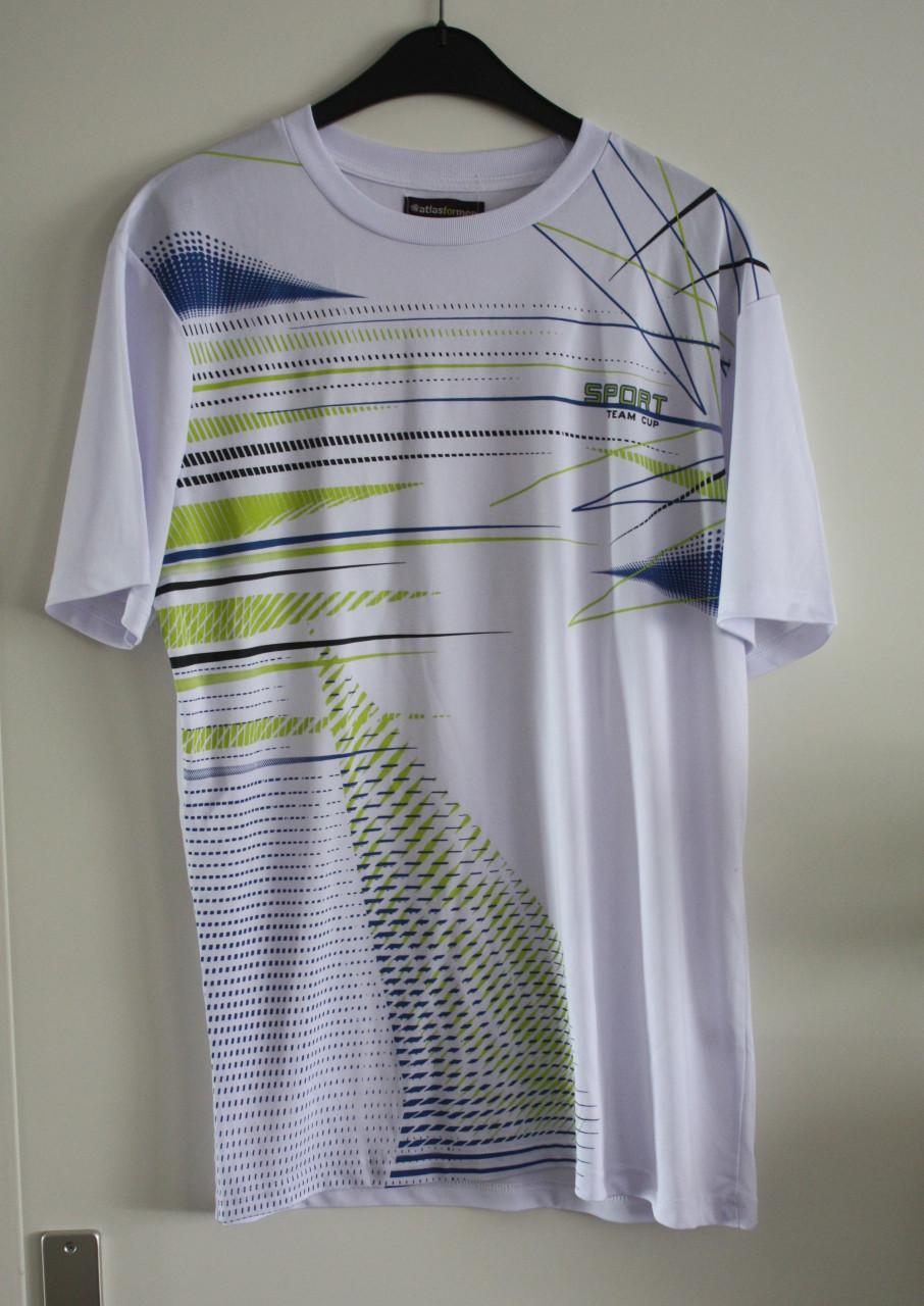 Wit  sportshirt met kleur shirt maat m