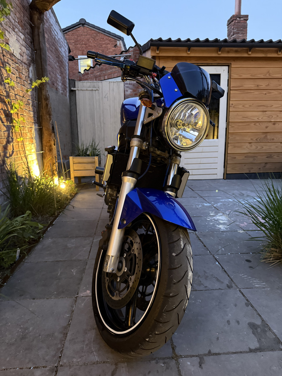 Suzuki SV650