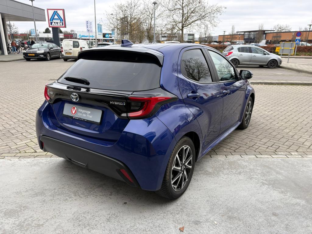 Toyota Yaris 1.5 hybrid dynamic