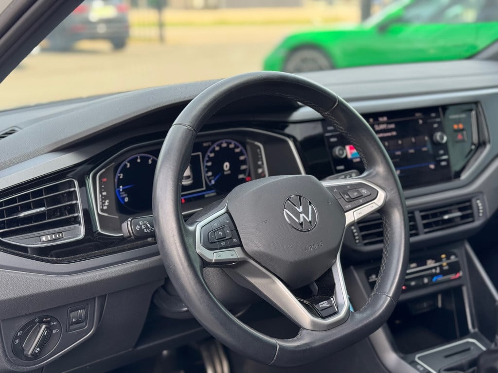 Volkswagen Taigo 1.0 tsi r-line * panoramadak * virtual cockpit * led * pdc