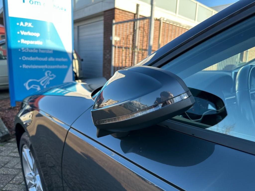 Audi A4 2.0 tdi design pro line uitklapbare trekhaak stoelverwarming