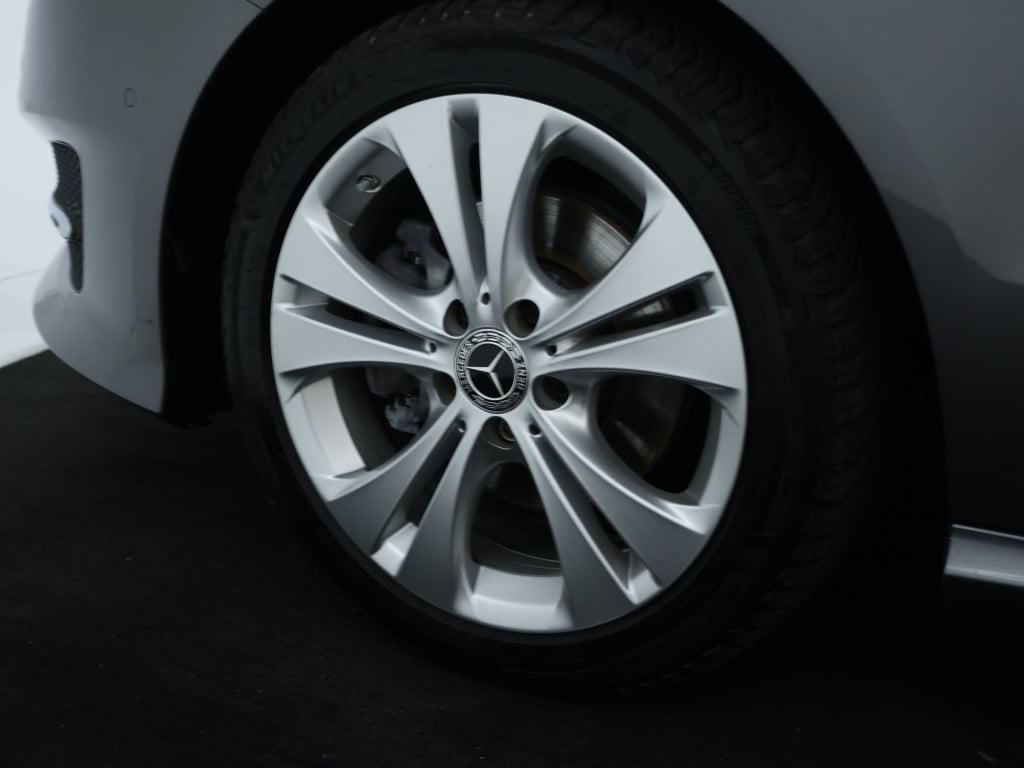 Mercedes-Benz B-Klasse 180 ambition | trekhaak | parkeersensoren | inclusie