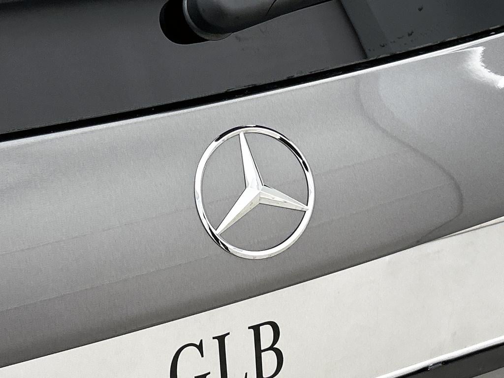 Mercedes-Benz Glb 200 business solution amg 7p. | premium plus | winterpakk