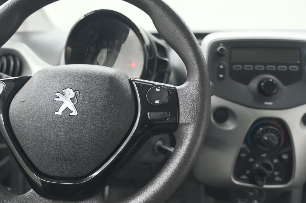 Peugeot 108 1.0 e-vti blue lion | airco | bluetooth | elektrische ramen | 5