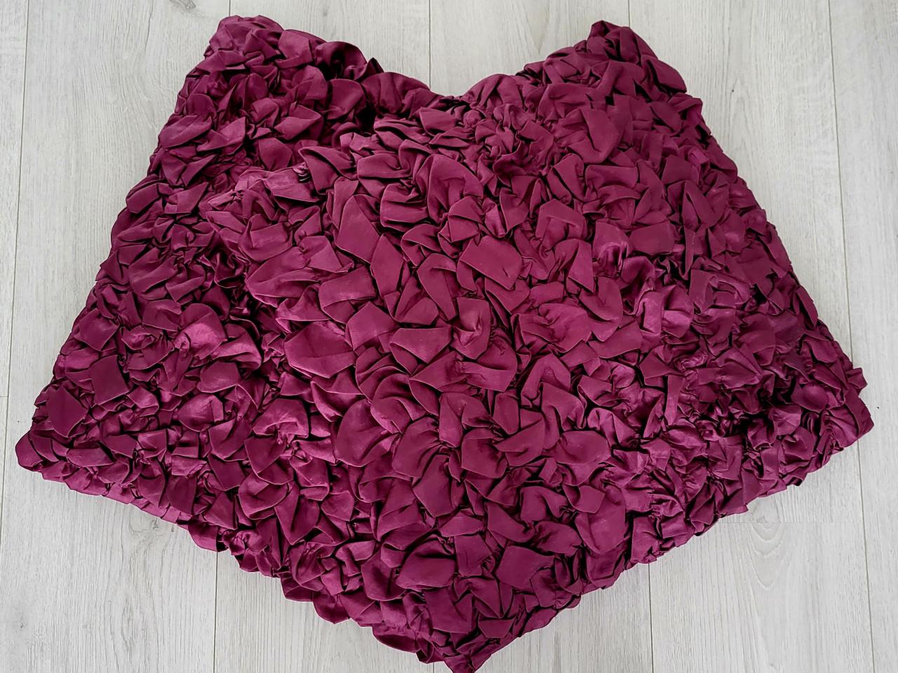 2 sierkussens satijnlook 45x45x4