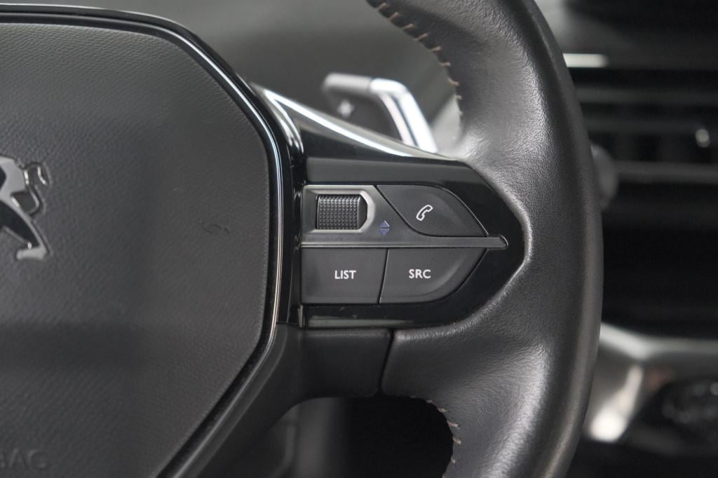 Peugeot 5008 puretech 130 eat8 active pack business | 7 zitplaatsen | camer