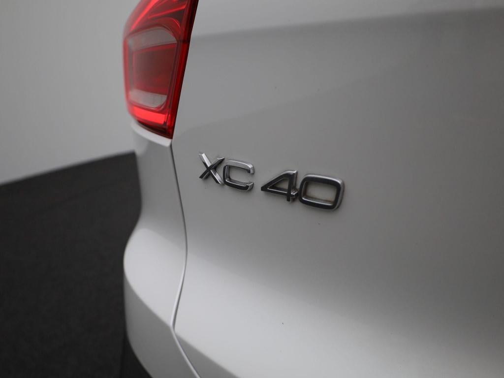 Volvo XC40 recharge p8 awd | automaat | panoramadak | apple carplay / andro