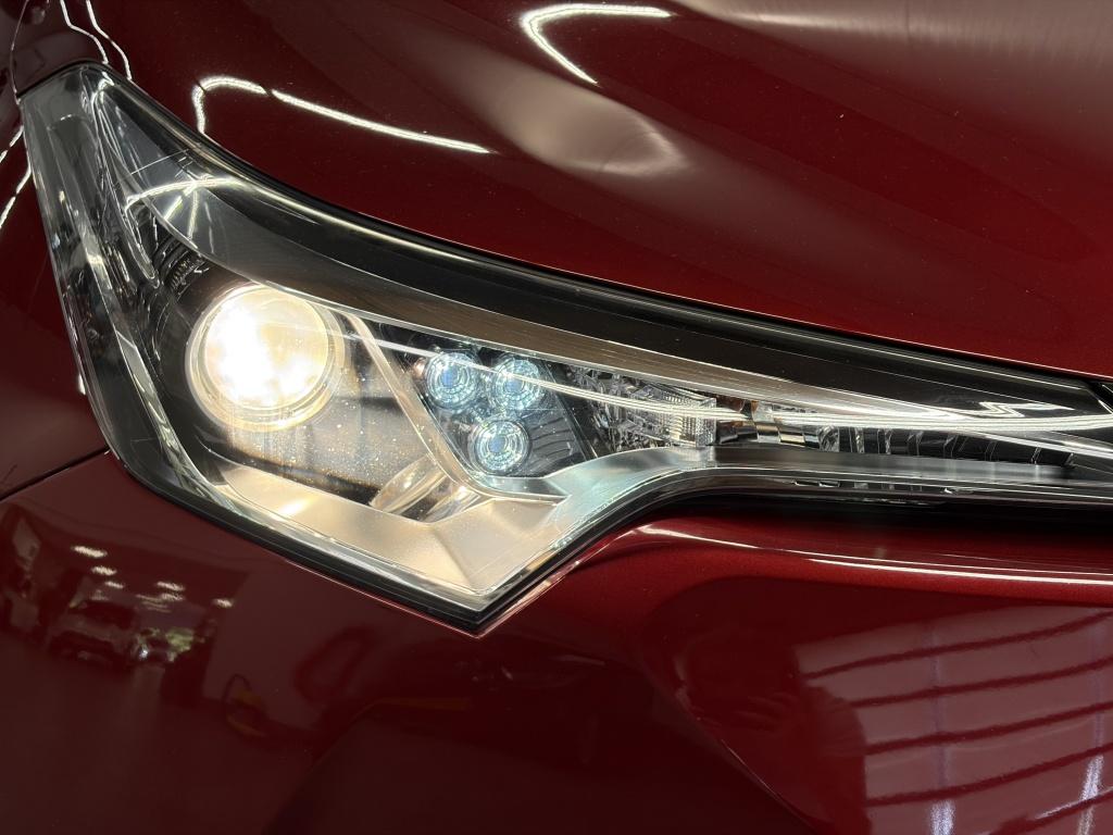 Toyota C-hr 1.8 hybrid style
