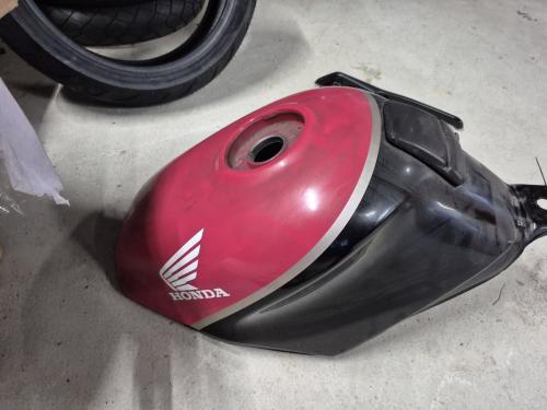 10.000 Nieuwe en gebruikte motor onderdelen