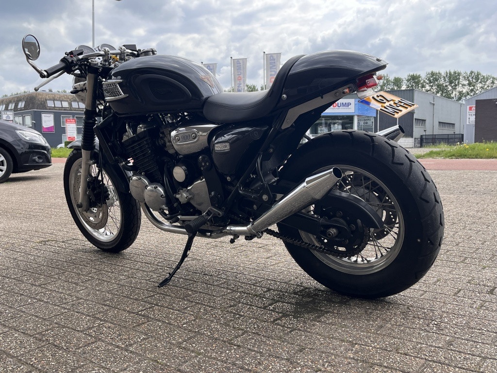 Triumph Thunderbird